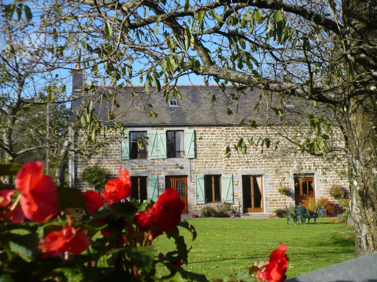 Le Rocher B&B Yvrandes Exterior foto